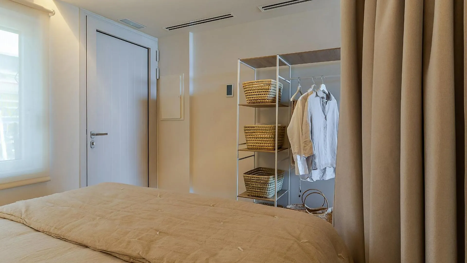 Apartamentos Azul Castelldefels Espanha